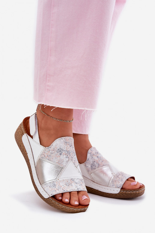 Sandales pour femmes Féminin Sur un coin Avec tresse Il fautciejka L7067-11 couleur blanche Sandales pour femmes Féminin Sur un coin Avec tresse Il fautciejka L7067-11 couleur blanche