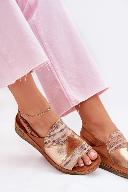 Sandales pour femmes Féminin Sur un coin Avec tresse Il fautciejka L7067-29 marron