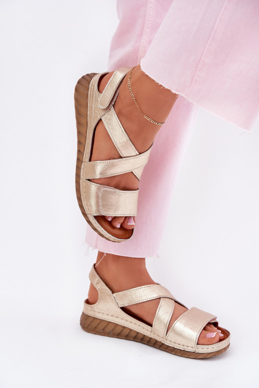 Sandales pour femmes Féminin avec attaches adhésives Il fautciejka L6848-25 couleur dorée Sandales pour femmes Féminin avec attaches adhésives Il fautciejka L6848-25 couleur dorée