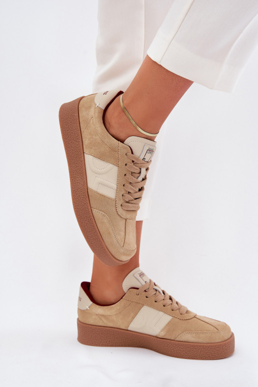 en daim Chaussures modèle baskets Féminin Daniel Lopez Just Dare SS2D4022 beige en daim Chaussures modèle baskets Féminin Daniel Lopez Just Dare SS2D4022 beige