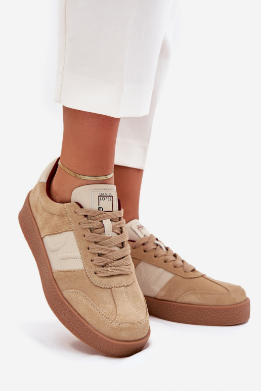 en daim Chaussures modèle baskets Féminin Daniel Lopez Just Dare SS2D4022 beige en daim Chaussures modèle baskets Féminin Daniel Lopez Just Dare SS2D4022 beige