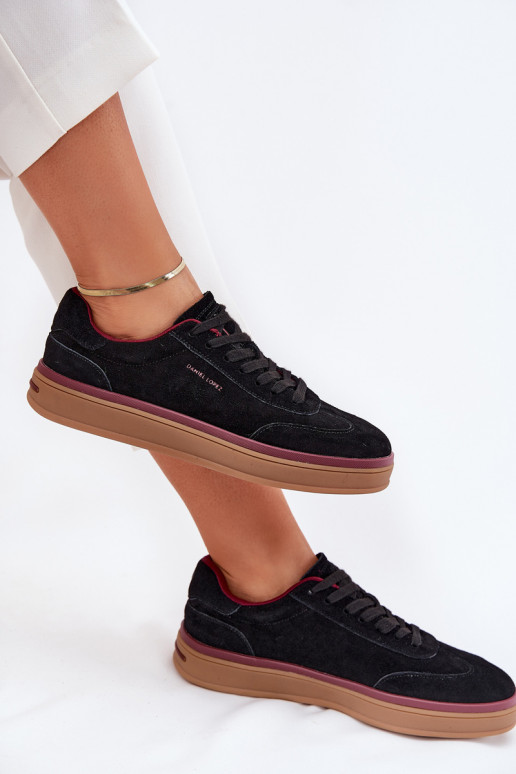 en daim Féminin Chaussures modèle baskets Daniel Lopez Just Dare SS2D4006 couleur noire en daim Féminin Chaussures modèle baskets Daniel Lopez Just Dare SS2D4006 couleur noire