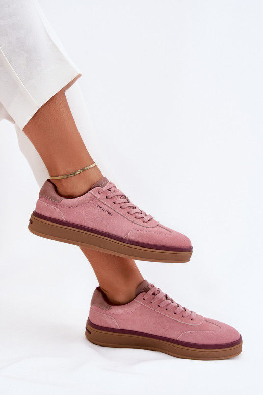 en daim Féminin Chaussures modèle baskets Daniel Lopez Just Dare SS2D4010 couleur rose en daim Féminin Chaussures modèle baskets Daniel Lopez Just Dare SS2D4010 couleur rose