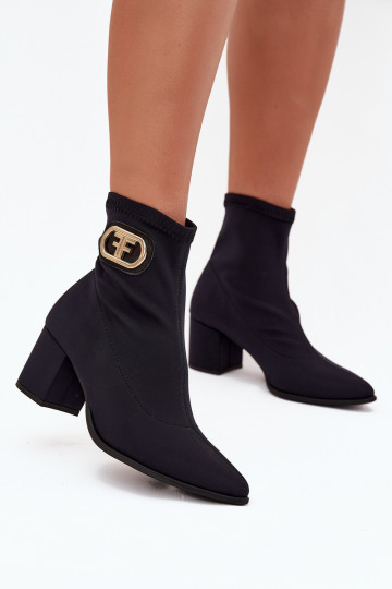 Bottines pour femmes avec détails dorés Zazoo 3128 couleur noire 2