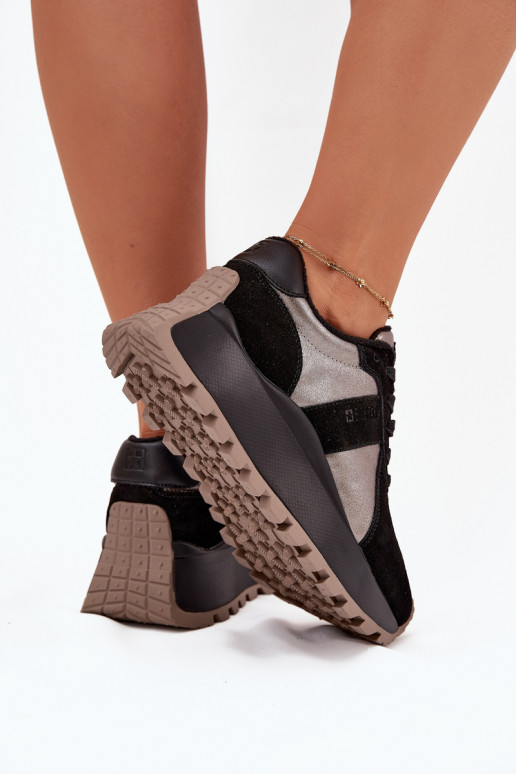 en daim Chaussures modèle baskets Féminin réchauffer avec une plateforme Big Star OO274A217 HI-POLY SYSTEM couleur noire en daim Chaussures modèle baskets Féminin réchauffer avec une plateforme Big Star OO274A217 HI-POLY SYSTEM couleur noire