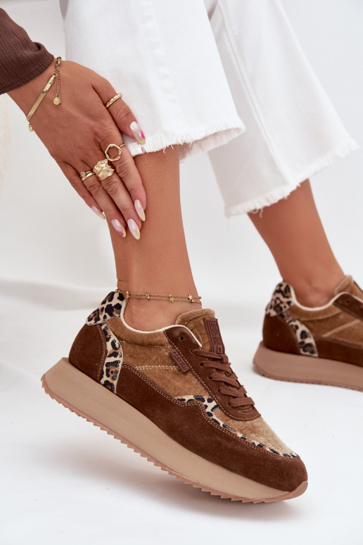 en daim Chaussures modèle baskets Féminin Big Star OO274A313 HI-POLY SYSTEM marron avec des motifs en fourrure de léopard en daim Chaussures modèle baskets Féminin Big Star OO274A313 HI-POLY SYSTEM marron avec des motifs en fourrure de léopard