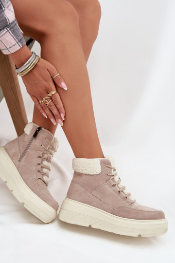 en daim Bottes de neige Féminin avec échauffement avec une plateforme Vinceza 95354 beige