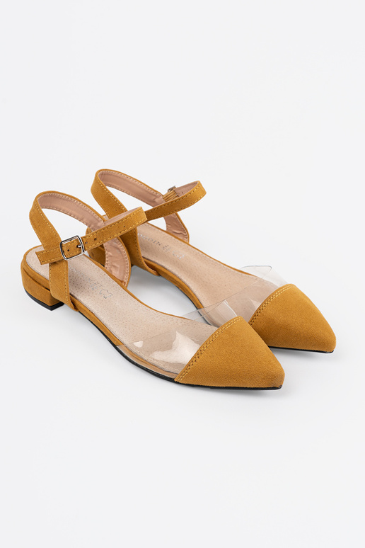 Couleurs moutarde des sandales z zakrytymi palcami