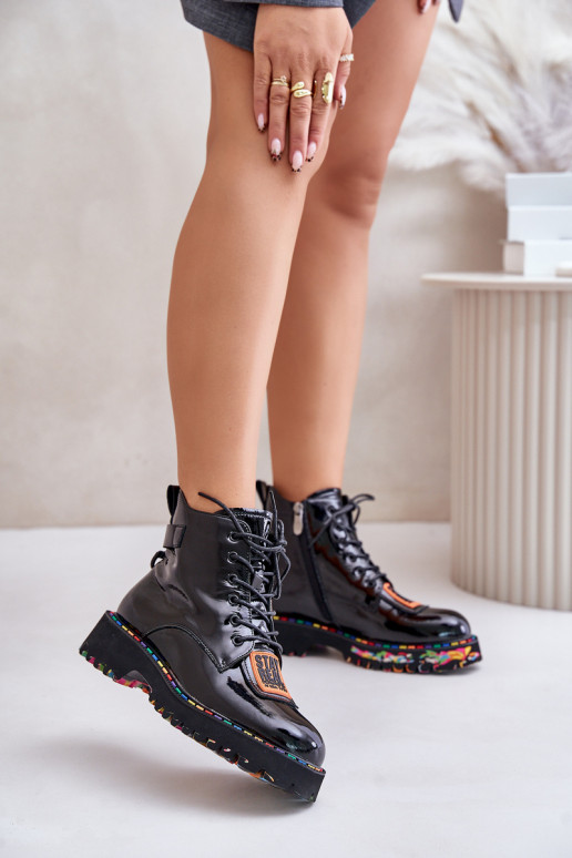 avec effet vernis Bottes chaussures Féminin Au Château Peau Artiker 55C0517 couleur noire