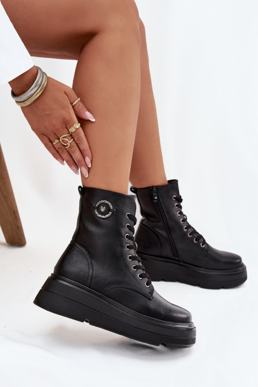 bottes de travail pour femmes à la cheville doublées avec plateforme et détails décoratifs Vinceza 16513 couleur noire bottes de travail pour femmes à la cheville doublées avec plateforme et détails décoratifs Vinceza 16513 couleur noire