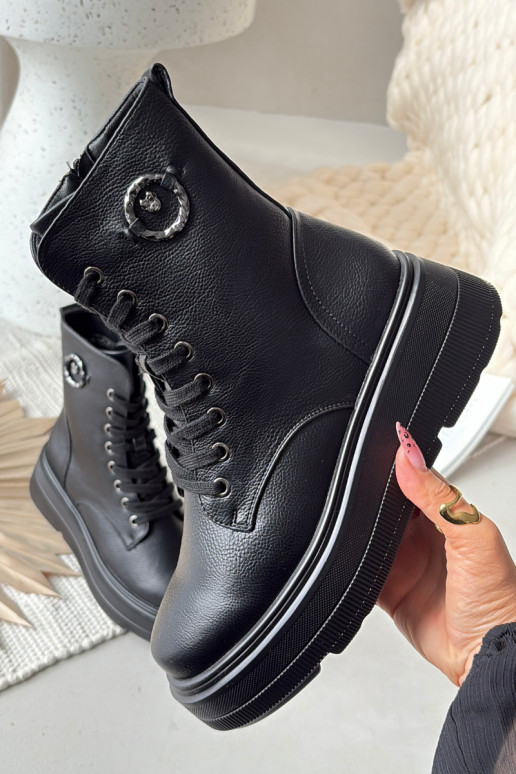 bottes de travail pour femmes à la cheville doublées avec plateforme et détails décoratifs Vinceza 16513 couleur noire bottes de travail pour femmes à la cheville doublées avec plateforme et détails décoratifs Vinceza 16513 couleur noire