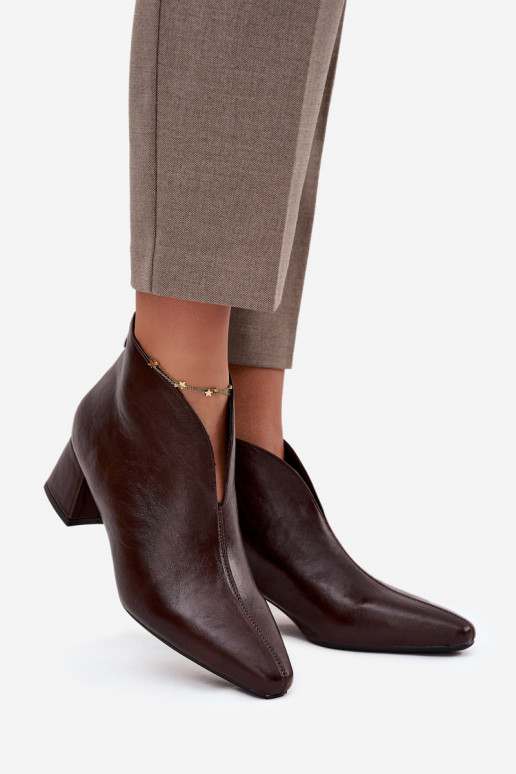 Bottines pour femmes en chocolat avec talons en cuir écologique Rylina