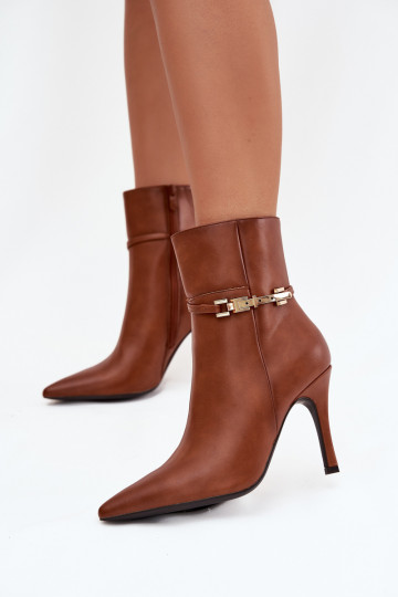 Bottines pour femmes brunes doublées de chaleur avec talons fins, sangles et éléments dorés « Bellisse » 2