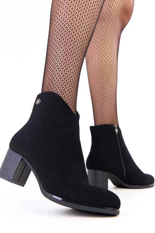Bottines noires avec un subtil...