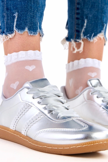 Baskets féminines argentées avec lacets en satin Madres 2