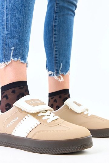 Baskets marron sur...