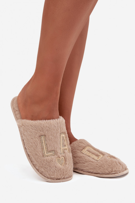 Chaussons Féminin avec un manteau de fourrure LADY Vinceza 19958 beige