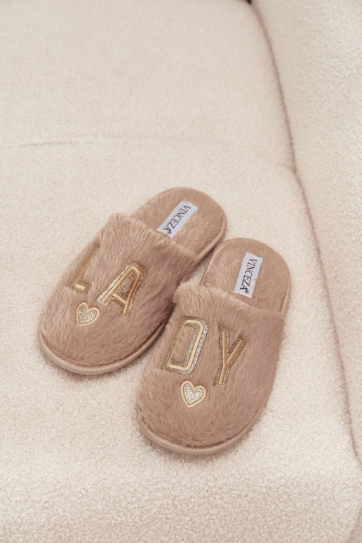 Chaussons Féminin avec un manteau de fourrure LADY Vinceza 19958 beige