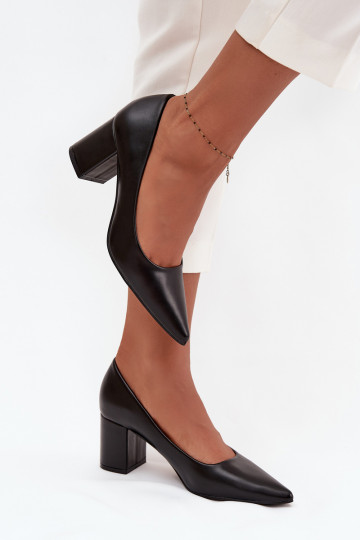 Chaussures Activé SłupkoÀym Obcasie Ze Szpiczastymi Noskami couleur noire Ryvessa