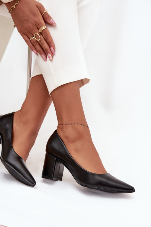Chaussures Activé SłupkoÀym Obcasie Ze Szpiczastymi Noskami couleur noire Ryvessa Chaussures Activé SłupkoÀym Obcasie Ze Szpiczastymi Noskami couleur noire Ryvessa