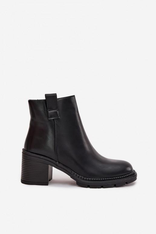 réchauffer Bottes pour femmes en cuir écologique avec des talons couleur noire Alvena réchauffer Bottes pour femmes en cuir écologique avec des talons couleur noire Alvena