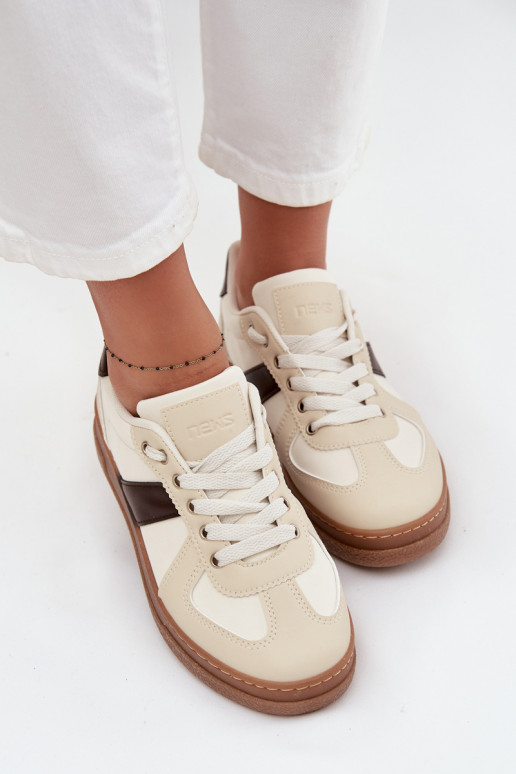 Chaussures modèle baskets Féminin avec une plateforme beige Galivina