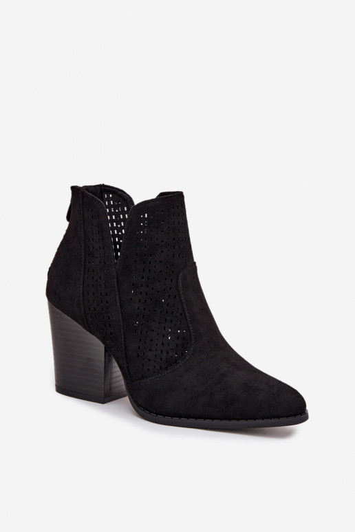 avec des éléments ajourés Bottes pour femmes S.Barski HY51-060 couleur noire avec des éléments ajourés Bottes pour femmes S.Barski HY51-060 couleur noire