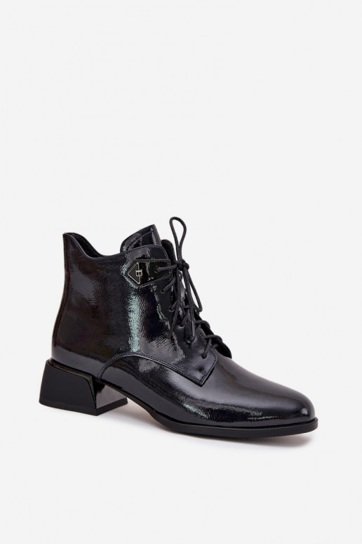 Peau avec effet vernis Bottes pour femmes Klocke Artiker 57C1117 couleur noire Peau avec effet vernis Bottes pour femmes Klocke Artiker 57C1117 couleur noire