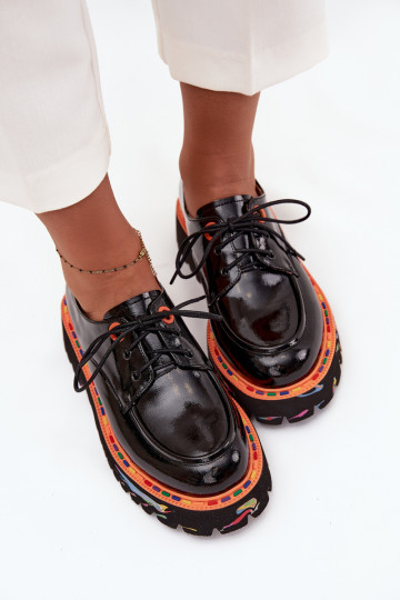 Peau chaussures Féminin avec effet vernis Artiker 57C0176 couleur noire 2