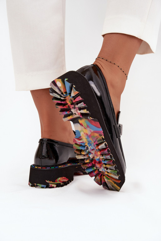 chaussures mocassins pour femmesavec effet vernisj Skóry Artiker 57C0070 couleur noire