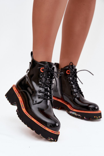 Bottes pour femmesavec effet vernisj Skóry Activéturalnej réchauffer Artiker 57C0061 couleur noire