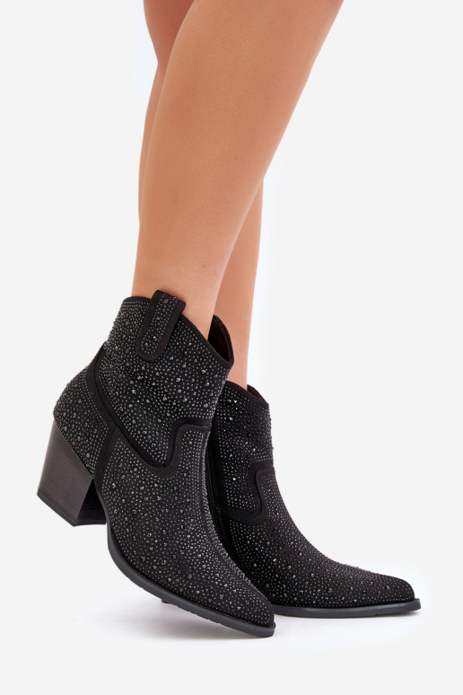 Décoré bottes style coÀboy avec des talonsNoskami avec des nez pointus S.Barski HY42-121 couleur noire Décoré bottes style coÀboy avec des talonsNoskami avec des nez pointus S.Barski HY42-121 couleur noire