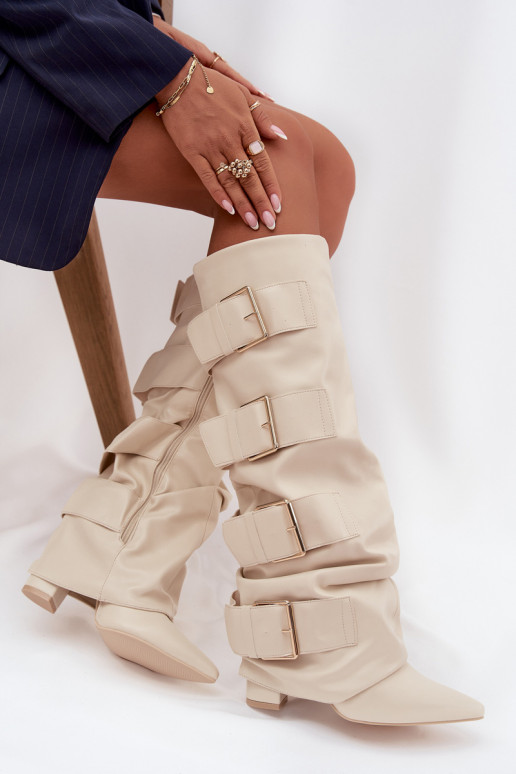 Bottes montantes pour femmes à talons, empeigne cousue et boucles dorées couleur ivoire Isavelle