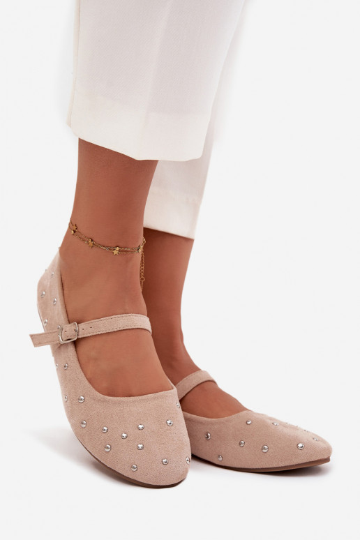 Ballerines décorées avec des sangles de couleur rose Olivisse