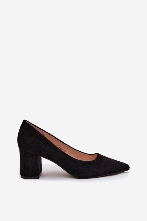 Chaussures Féminin Ze Szpiczastymi Noskami avec des talons couleur noire Pavira Chaussures Féminin Ze Szpiczastymi Noskami avec des talons couleur noire Pavira