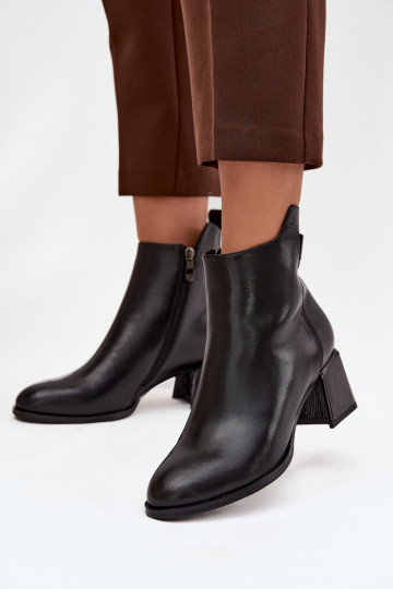 Bottines femme en cuir naturel avec des talons réchauffer couleur noire Nolivra 2