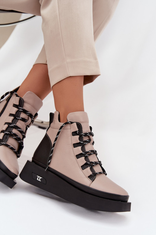 Peau Bottes pour femmes avec une plateforme réchauffer Artiker 55C0884 beige Peau Bottes pour femmes avec une plateforme réchauffer Artiker 55C0884 beige