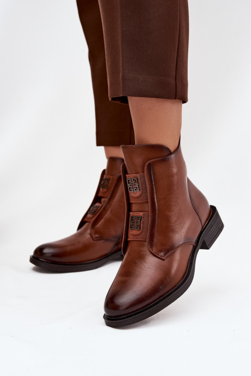 Bottes pour femmes réchauffer Sur un talon bas avec de beaux détails marron Tavressa Bottes pour femmes réchauffer Sur un talon bas avec de beaux détails marron Tavressa