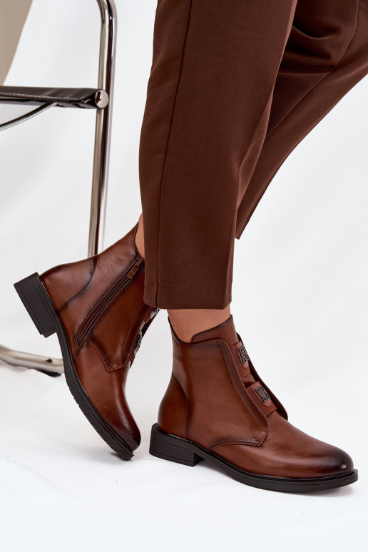 Bottes pour femmes réchauffer Sur un talon bas avec de beaux détails marron Tavressa Bottes pour femmes réchauffer Sur un talon bas avec de beaux détails marron Tavressa