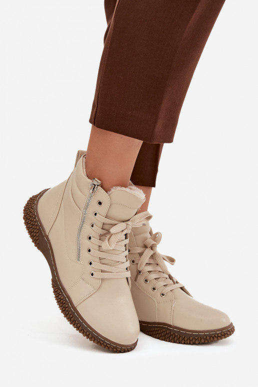 Bottes pour femmes réchauffer avec de la fourrure à l intérieur en cuir écologique beige Ulverina