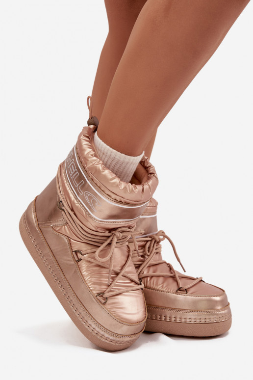 Bottes de neige Féminin avec des détails élégants O'NEILL LISA DANSOMEN HIGH 90253012.99U couleur dorée