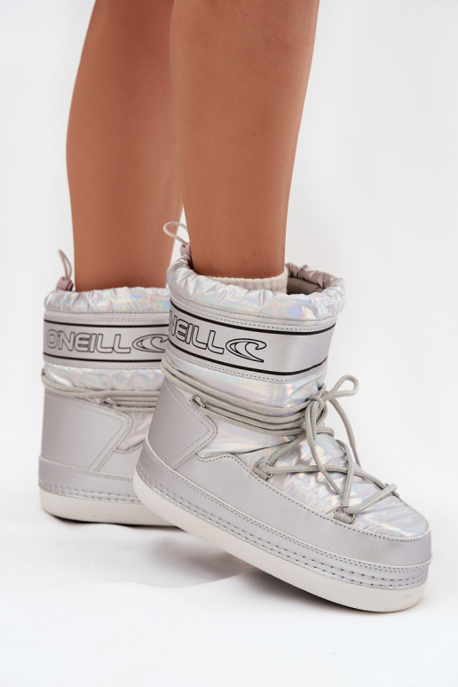 Bottes de neige Féminin avec des détails élégants O'NEILL LISA DANSOMEN HIGH 90253012.99S couleur argent