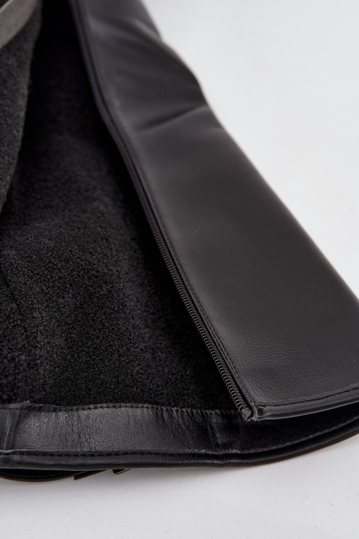 Bottes chaudes avec des talons avec boucles Vinceza 58589 couleur noire