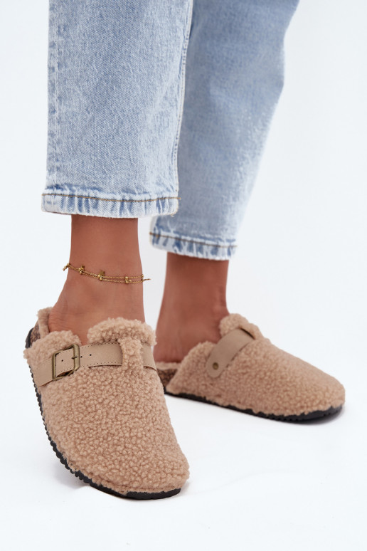Chaussons pour femmes avec fourrure "Typu Baranek" couleur sable "Lorivine"