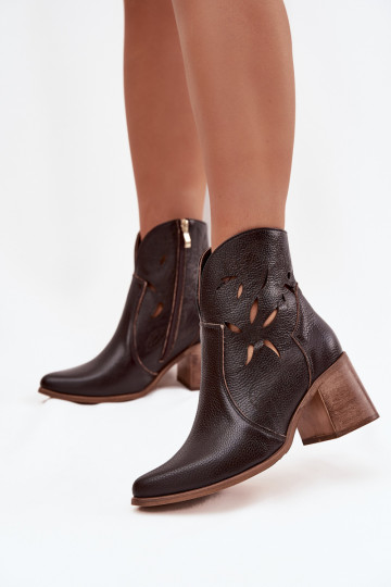 Bottes pour femmes avec des éléments ajourésActivéturalnej Skóry avec des talons Zazoo 3690 CzekoladoÀe 2