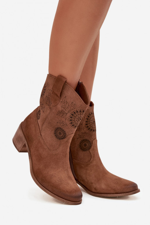 en daim Peau Bottes pour femmes avec des éléments ajourés avec des talons Zazoo 3844 marron