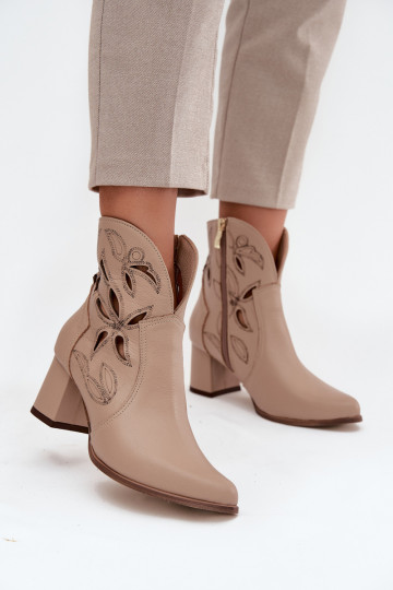 Peau avec des éléments ajourés Bottes pour femmes Zazoo 3647 couleur ivoire 2