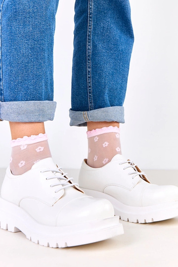 Bottines blanches sur semelle rugueuse, Jetta