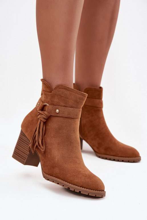 Bottes pour femmes avec des franges marron Rosabella Bottes pour femmes avec des franges marron Rosabella