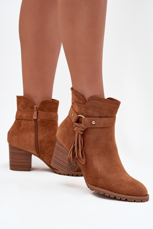 Bottes pour femmes avec des franges marron Rosabella Bottes pour femmes avec des franges marron Rosabella